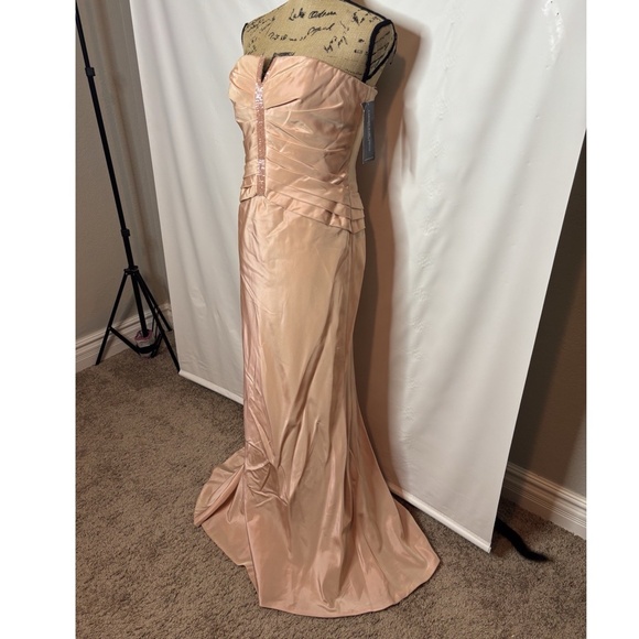 Carmen Marc Valvo Party Dress Evening Gown Mermaid Pink Women’s 8 - Picture 2 of 13